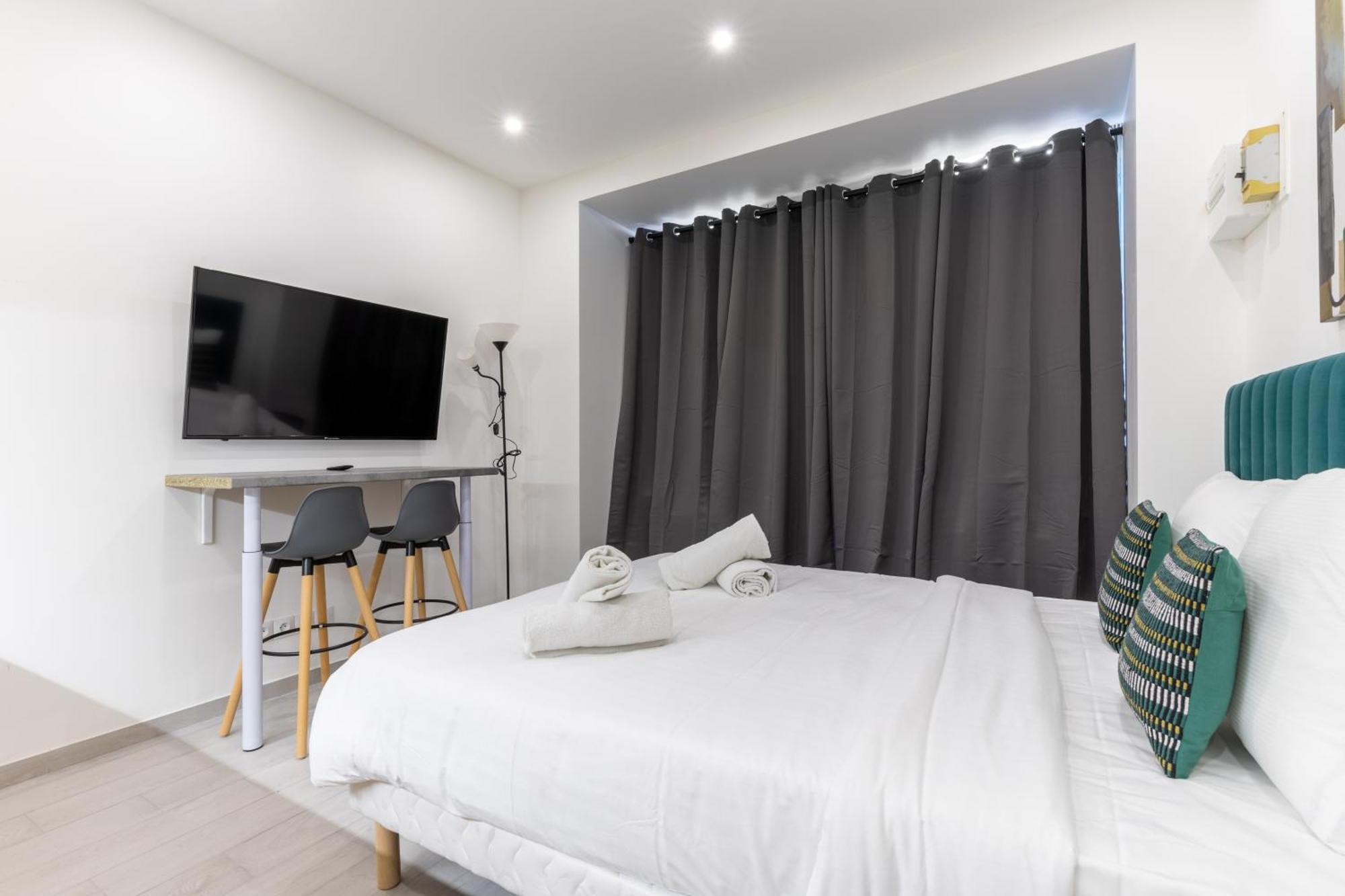 De Charme Au Coeur Des Batignolles Apartment Paris